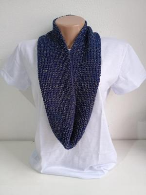 Cachecol Gola Tricot com detalhes em Prata/Dourado Poliviscose    tradicional Adulto