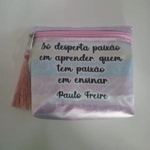 Necessaire Retangular Pequena Com Pingente Personalizada  12x19,5x3    