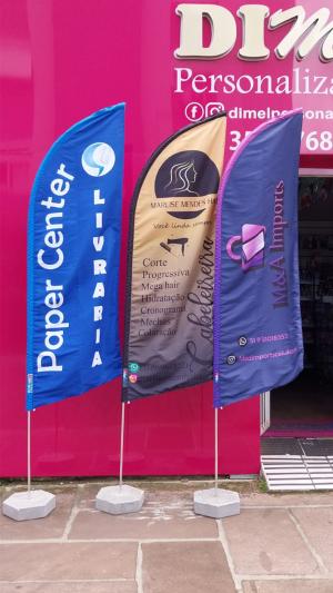 Windbanner Completo Personalizado Tecido + Haste de alumínio + Base em concreto WindBanner completo 2,80 x 0,70    